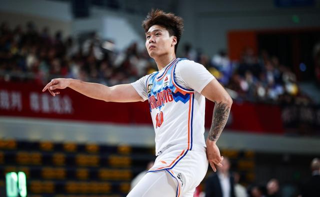 1756216926138067453.jpg 赵睿.jpg